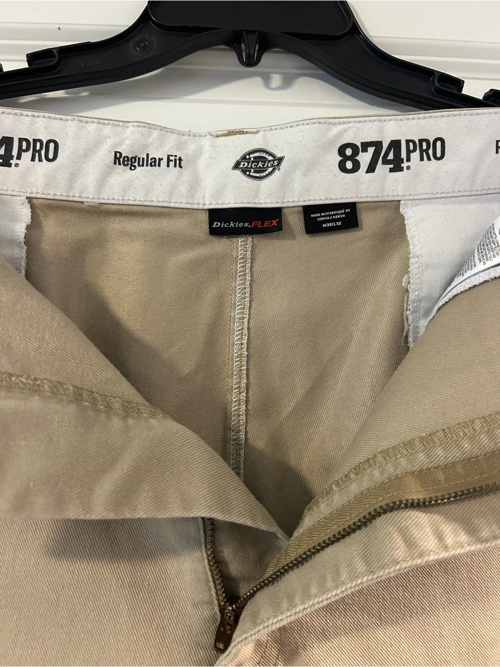 Men’s Dickies 874 PRO Regular Fit work pants in khaki/tan size 38x32
